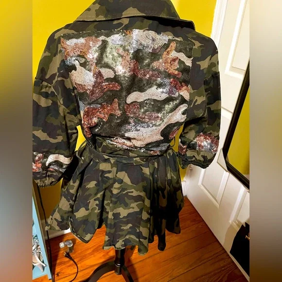 Camouflage Jacket - Picture 4 of 8